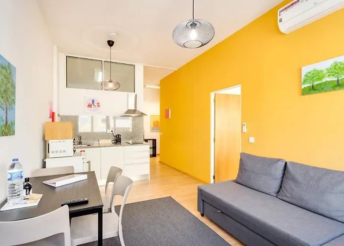 New Hopstays Poem - Apartamento Na Praca Da Galiza Apartamento Oporto