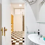 New Hopstays Poem - Apartamento Na Praca Da Galiza *