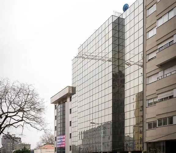 New Hopstays Poem - Apartamento Na Praca Da Galiza * Порту