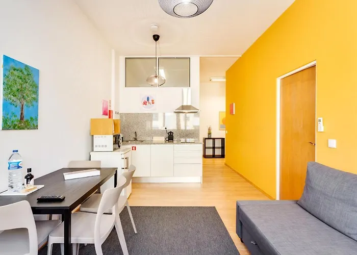 New Hopstays Poem - Apartamento Na Praca Da Galiza Oporto